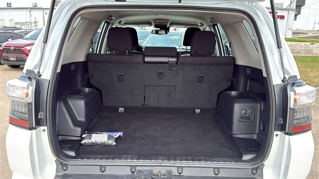 2024 Toyota 4RUNNER TRD Off-Road