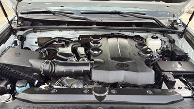 2024 Toyota 4RUNNER TRD Off-Road