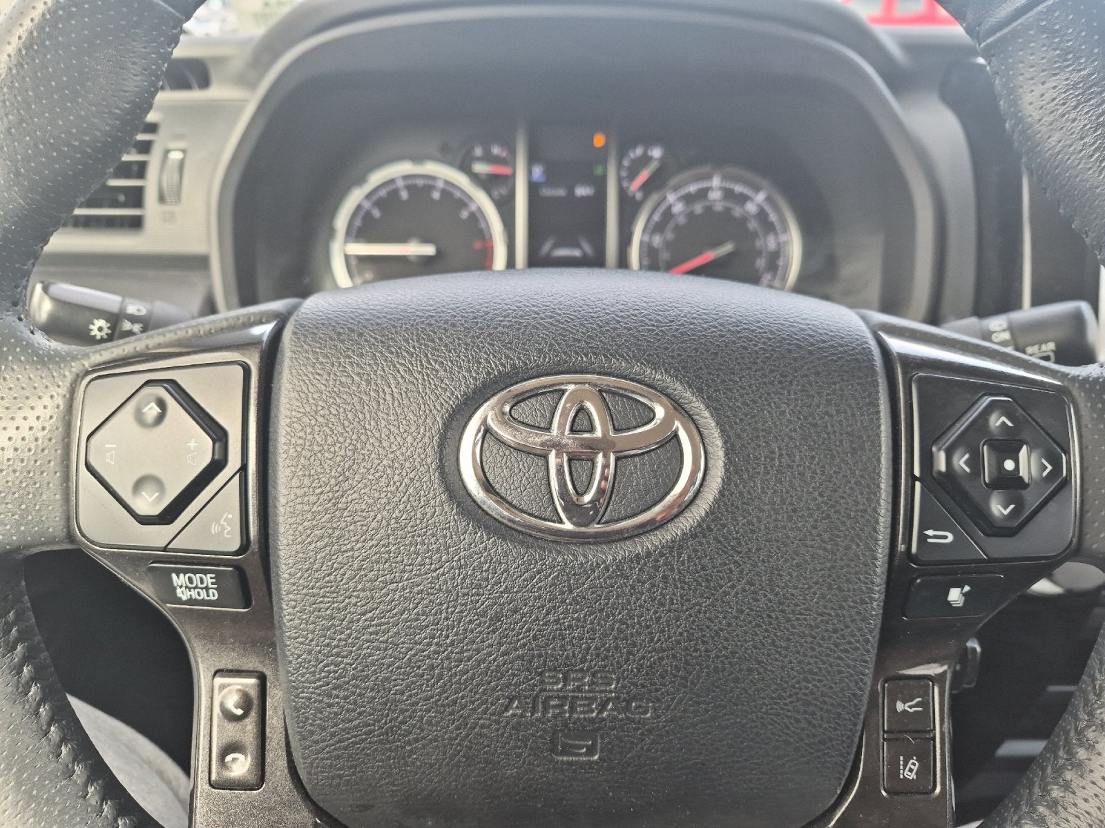 2024 Toyota 4Runner TRD Off-Road