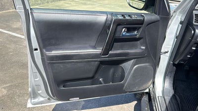 2024 Toyota 4RUNNER TRD Off-Road Premium