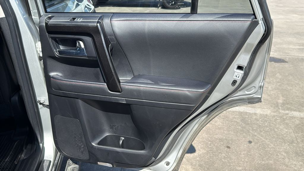 2024 Toyota 4RUNNER TRD Off-Road Premium