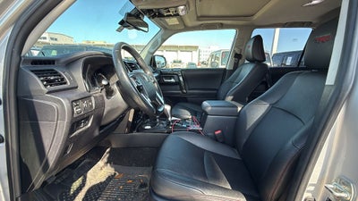 2024 Toyota 4RUNNER TRD Off-Road Premium