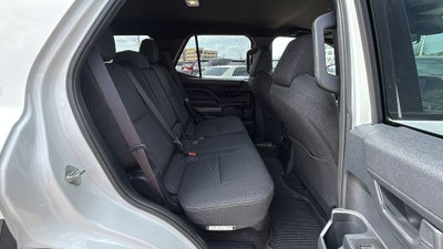 2025 Toyota 4RUNNER SR5