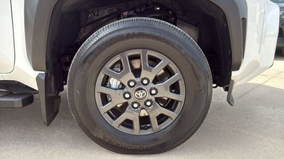 2025 Toyota 4RUNNER SR5