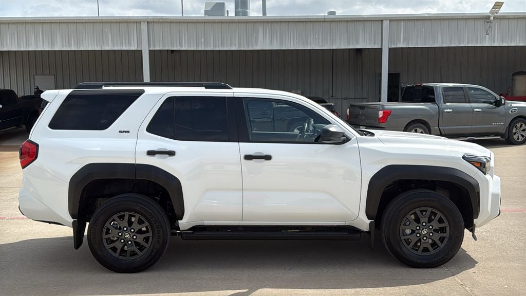 2025 Toyota 4RUNNER SR5