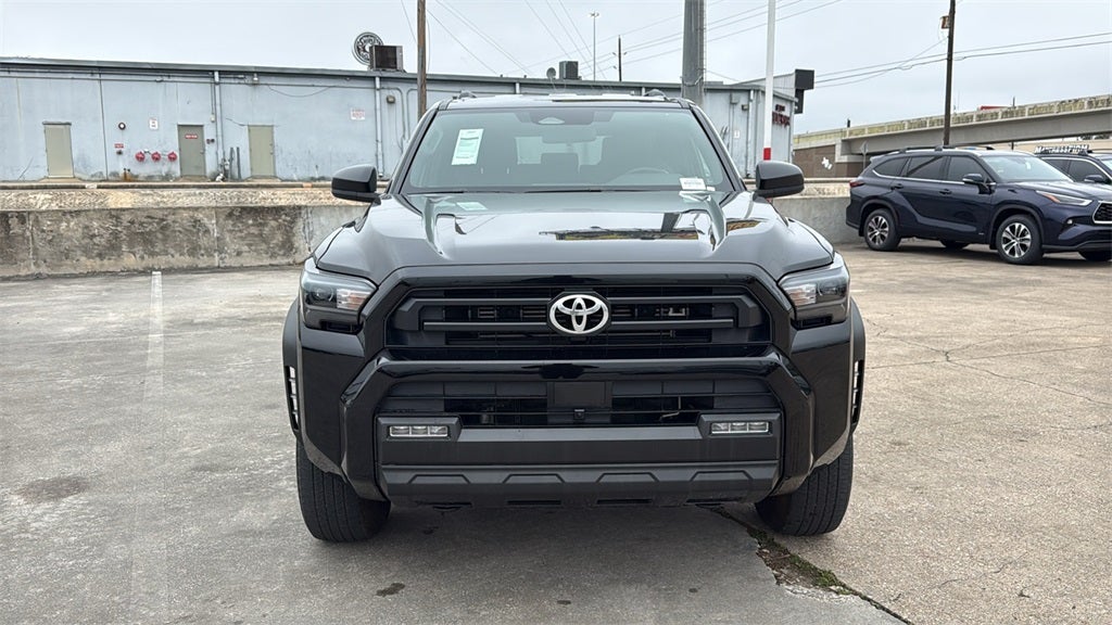 2025 Toyota 4RUNNER SR5