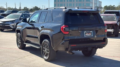 2025 Toyota 4RUNNER SR5