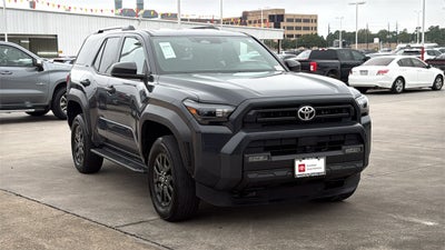 2025 Toyota 4RUNNER SR5