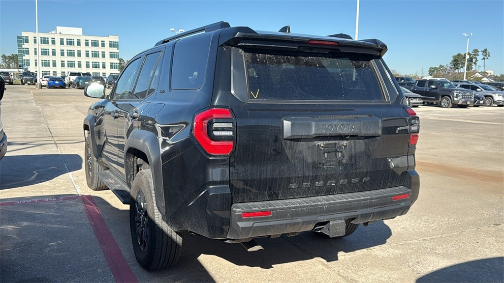 2025 Toyota 4RUNNER SR5