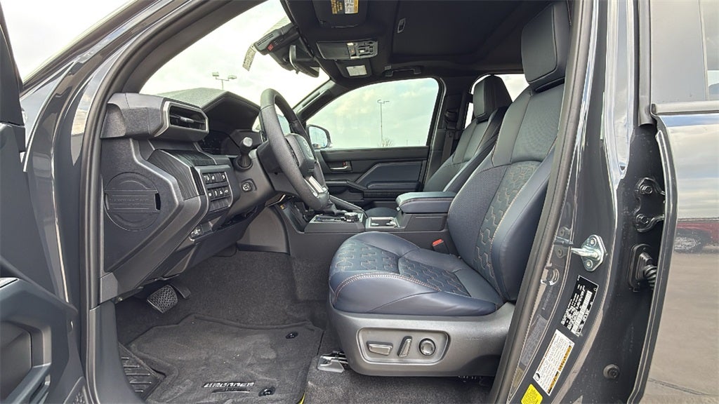 2026 Toyota 4Runner i-FORCE MAX Platinum