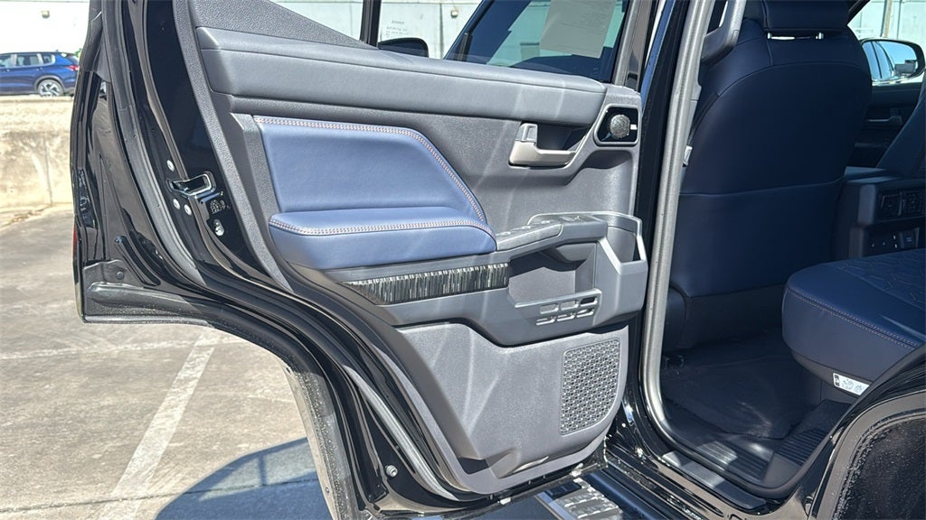 2026 Toyota 4Runner i-FORCE MAX Platinum