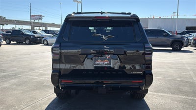 2026 Toyota 4Runner i-FORCE MAX Platinum