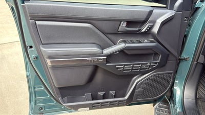 2026 Toyota 4Runner i-FORCE MAX TRD Off-Road Premium i-FORCE MAX