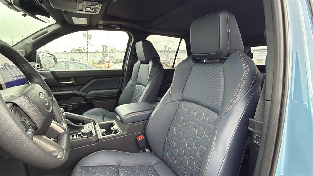 2026 Toyota 4Runner i-FORCE MAX Platinum