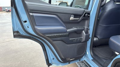 2026 Toyota 4Runner i-FORCE MAX Platinum