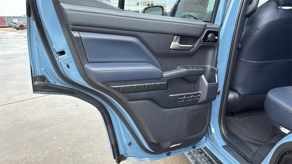 2026 Toyota 4Runner i-FORCE MAX Platinum