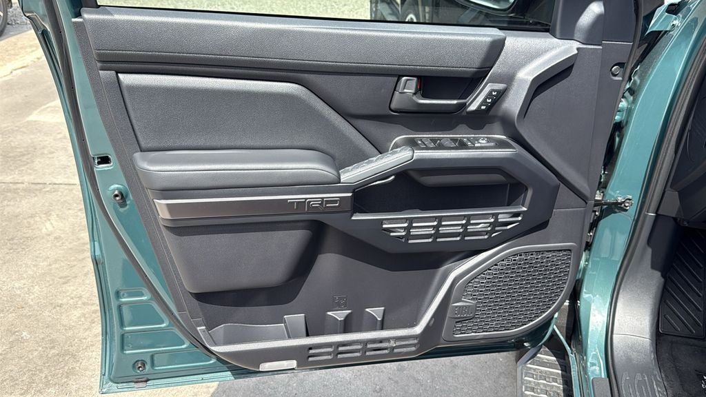 2026 Toyota 4Runner i-FORCE MAX TRD Off-Road Premium i-FORCE MAX