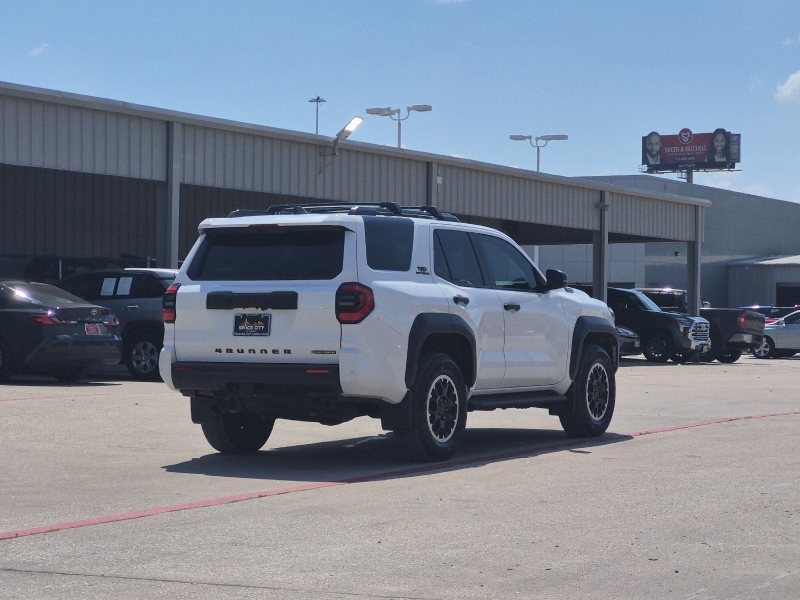 2025 Toyota 4Runner i-FORCE MAX TRD Off Road