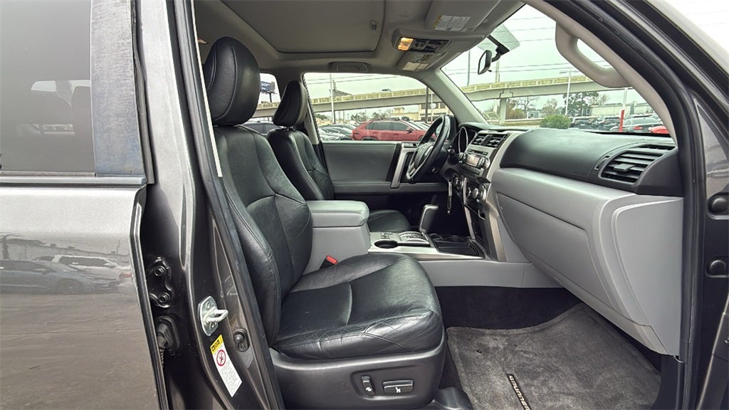 2011 Toyota 4RUNNER SR5