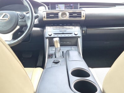 2016 Lexus IS 200t