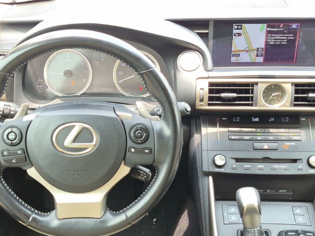 2016 Lexus IS 200t