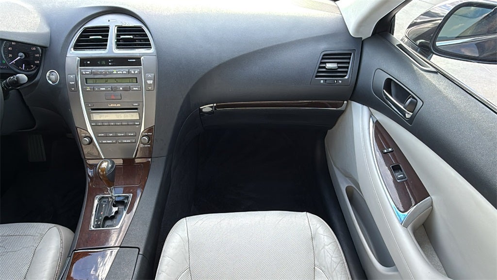 2011 Lexus ES 350 350