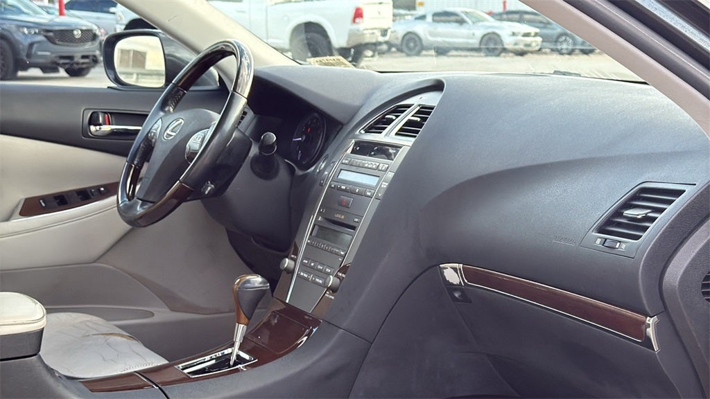 2011 Lexus ES 350 350