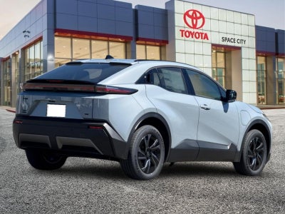 2026 Toyota C-HR SE