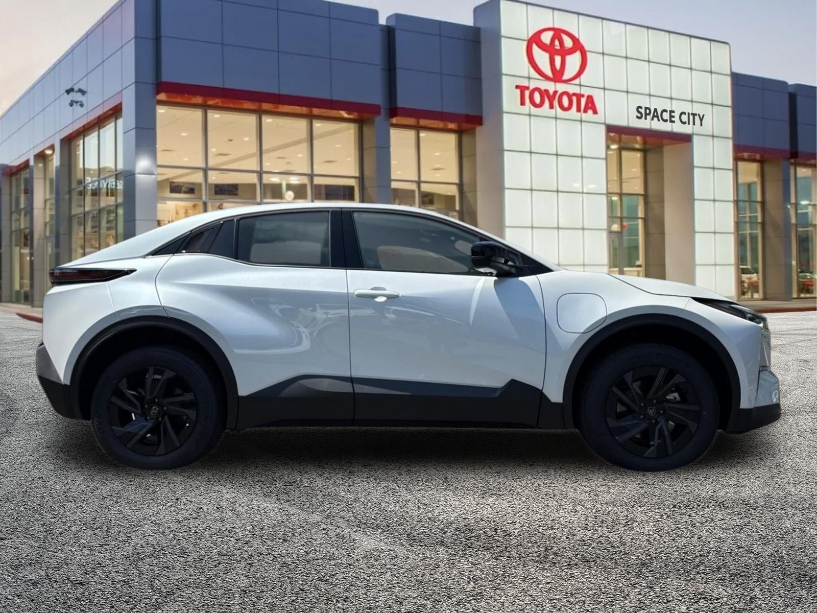 2026 Toyota C-HR SE