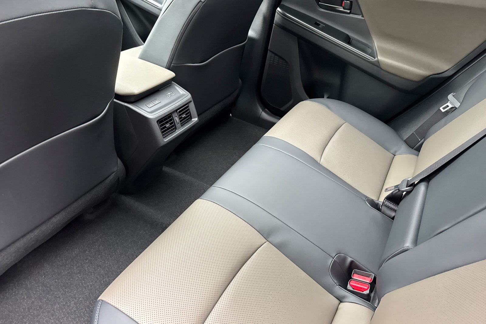 2026 Toyota bZ Woodland bZ Woodland Premium