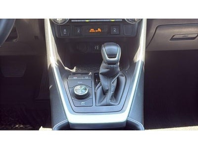 2025 Toyota RAV4 HYBRID XSE