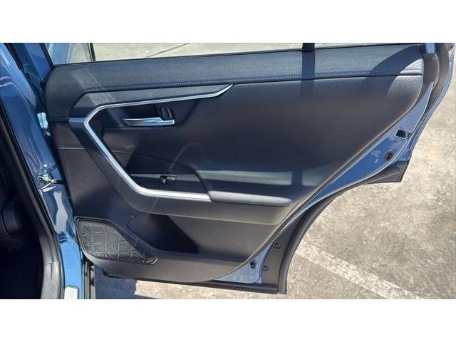 2025 Toyota RAV4 HYBRID XSE