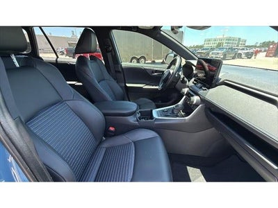 2025 Toyota RAV4 HYBRID XSE