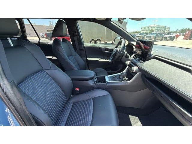 2025 Toyota RAV4 HYBRID XSE