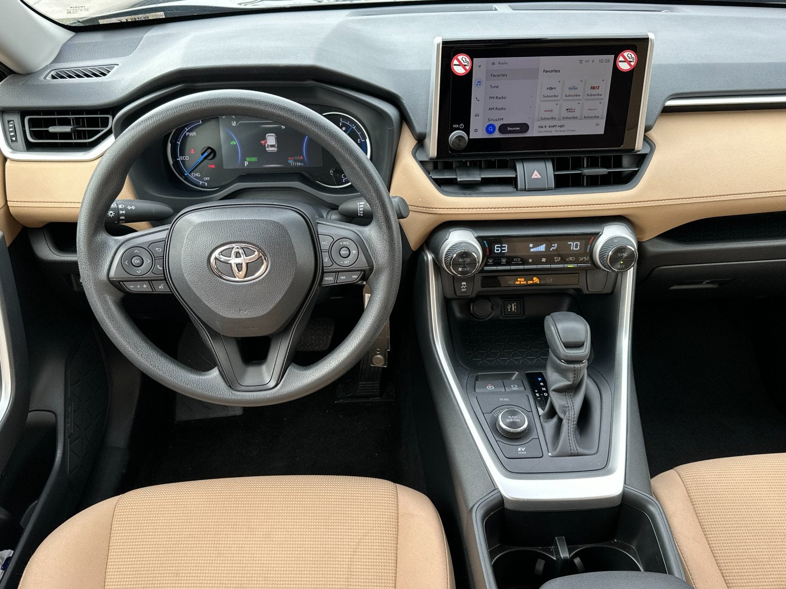 2025 Toyota RAV4 Hybrid LE