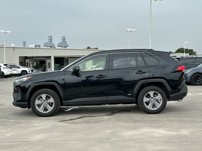 2025 Toyota RAV4 Hybrid LE