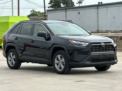 2025 Toyota RAV4 Hybrid LE