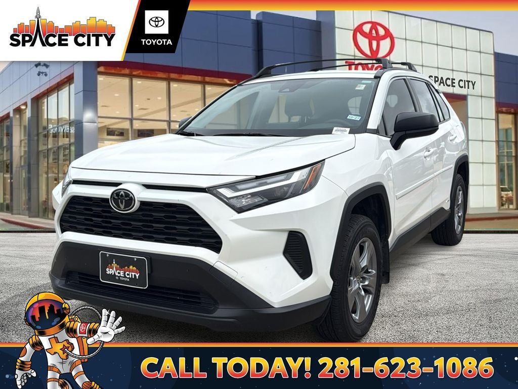 2025 Toyota RAV4 HYBRID LE