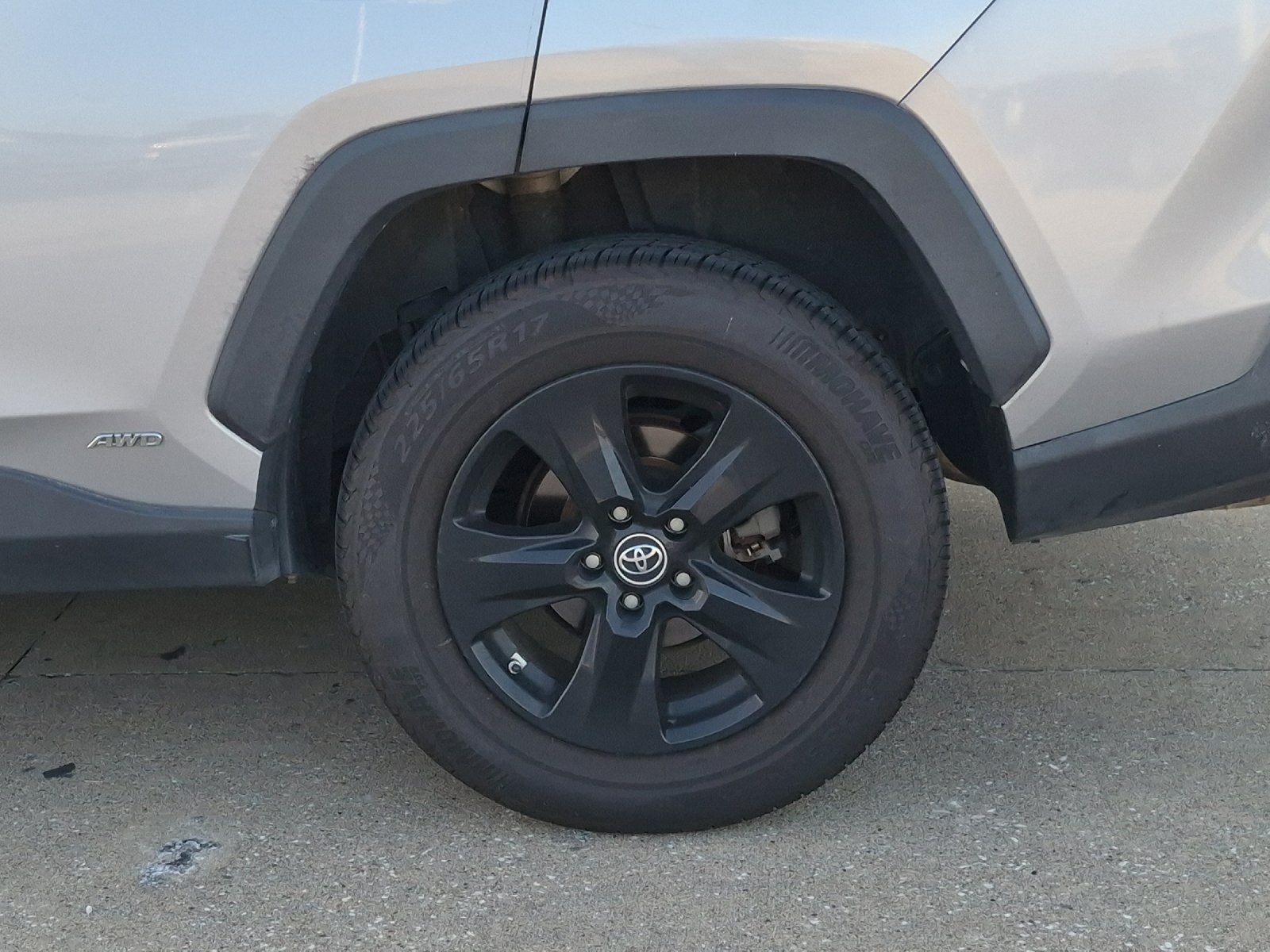 2019 Toyota RAV4 Hybrid LE