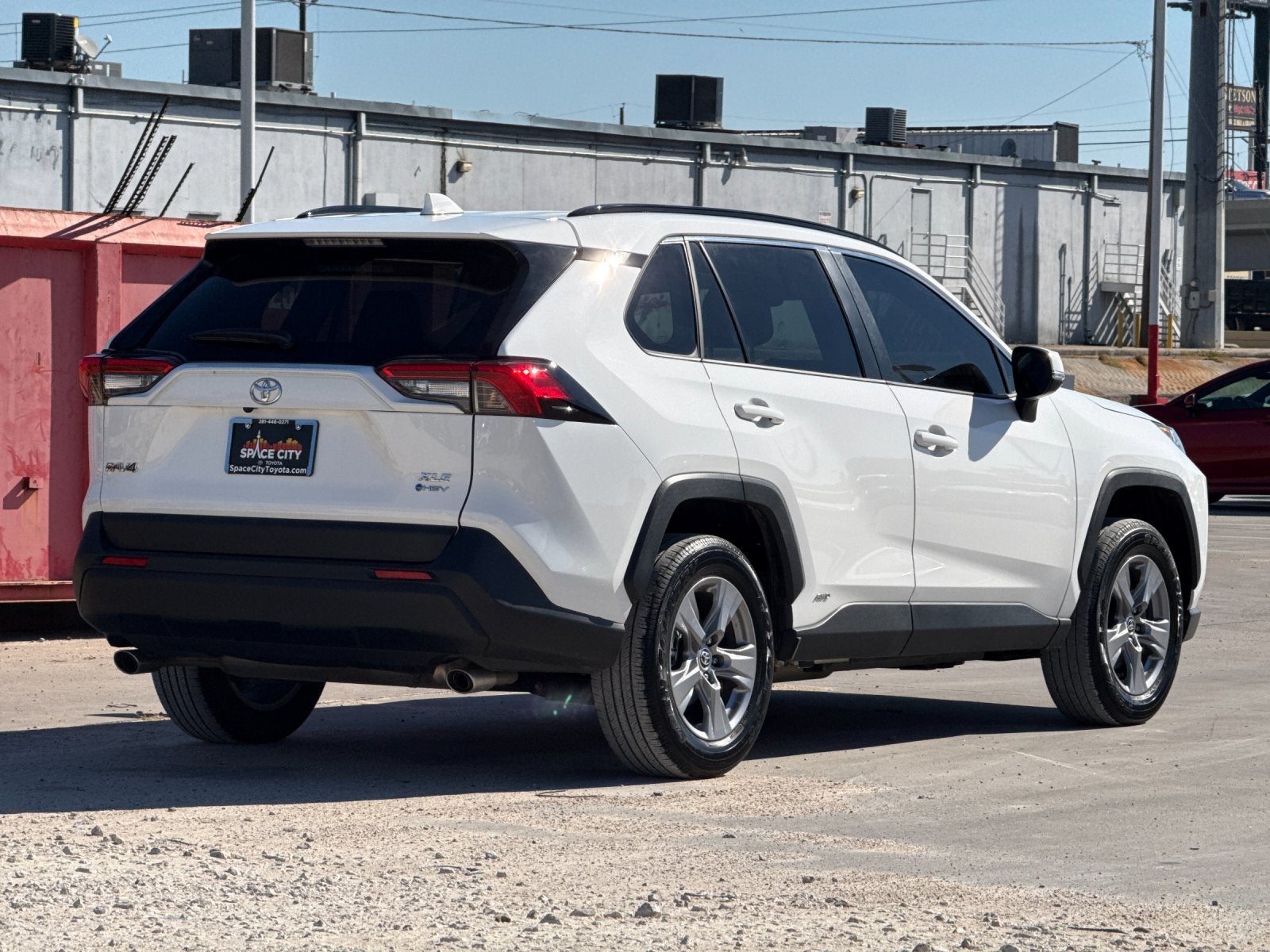 2025 Toyota RAV4 Hybrid XLE