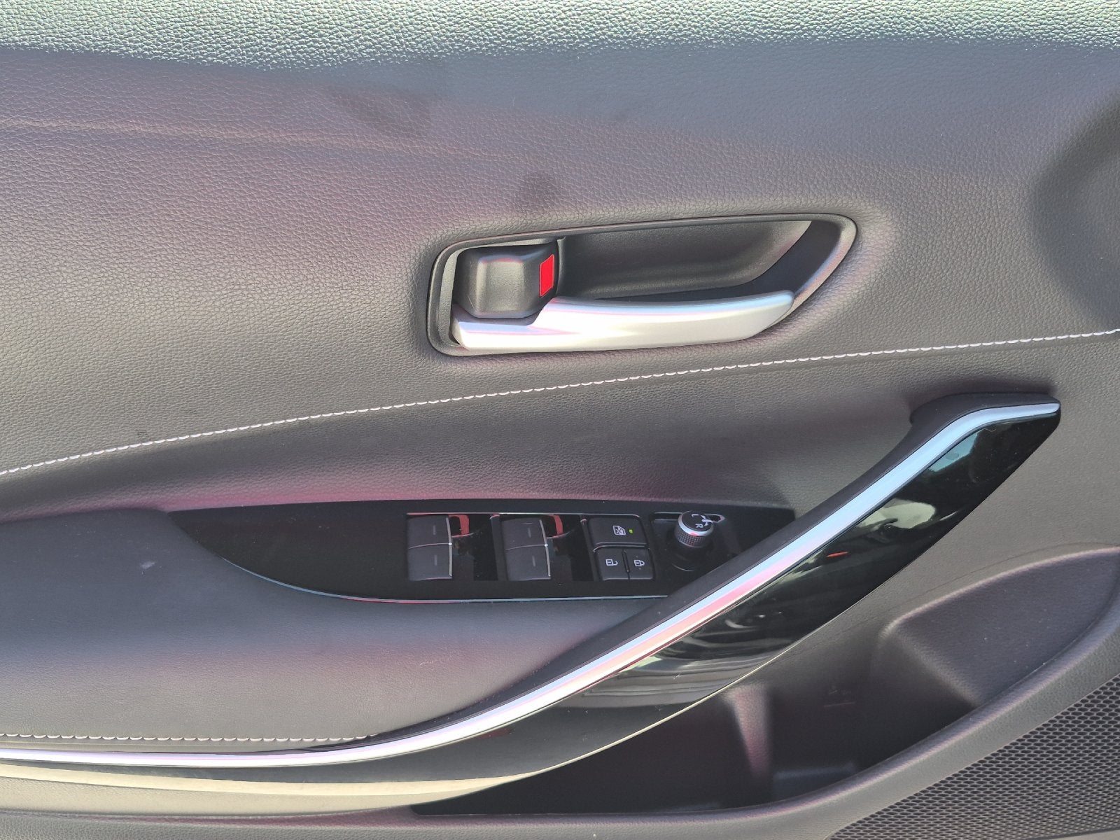 2021 Toyota Corolla Hatchback XSE