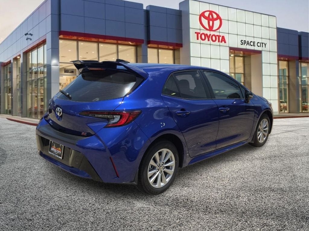 2026 Toyota Corolla Hatchback SE