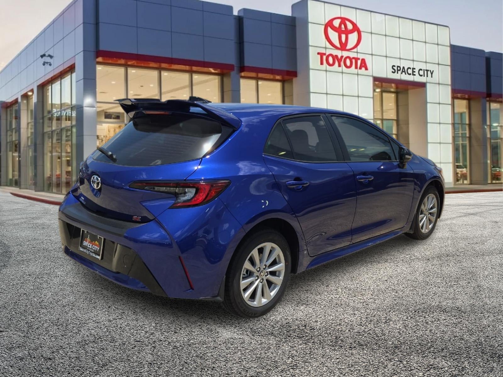 2026 Toyota Corolla Hatchback SE