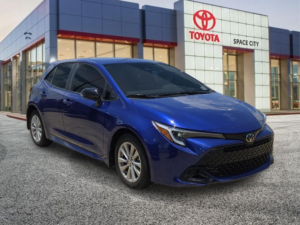 2026 Toyota Corolla Hatchback SE