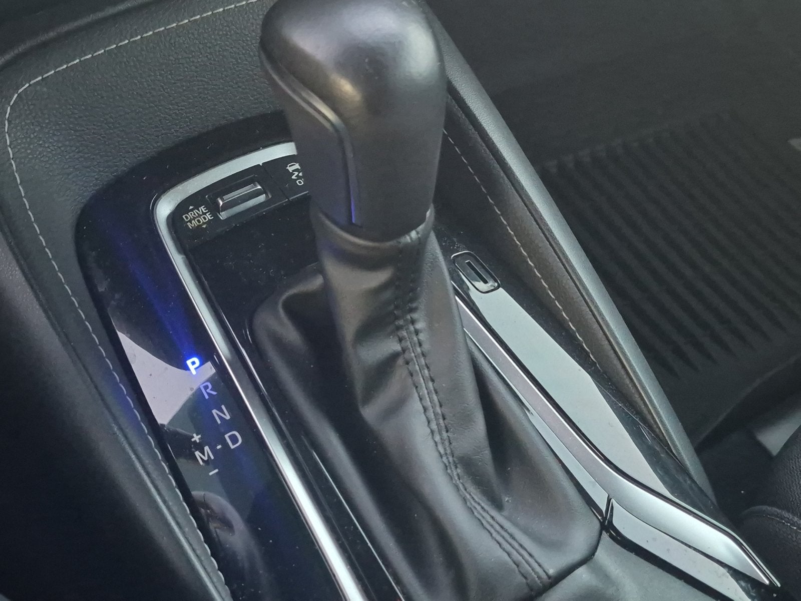 2023 Toyota Corolla Hatchback SE