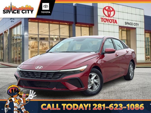 2025 Hyundai Elantra SE