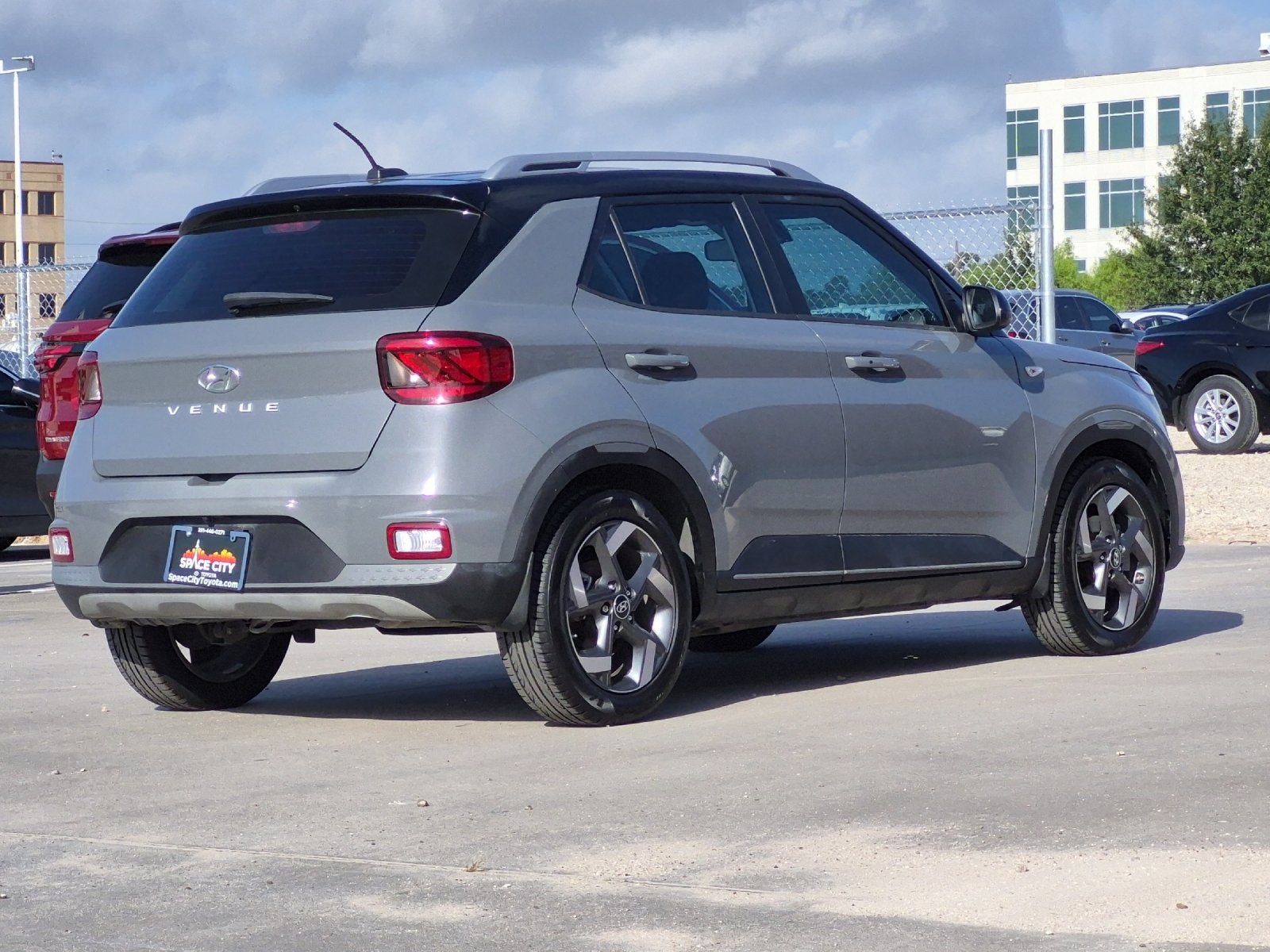 2023 Hyundai Venue Limited