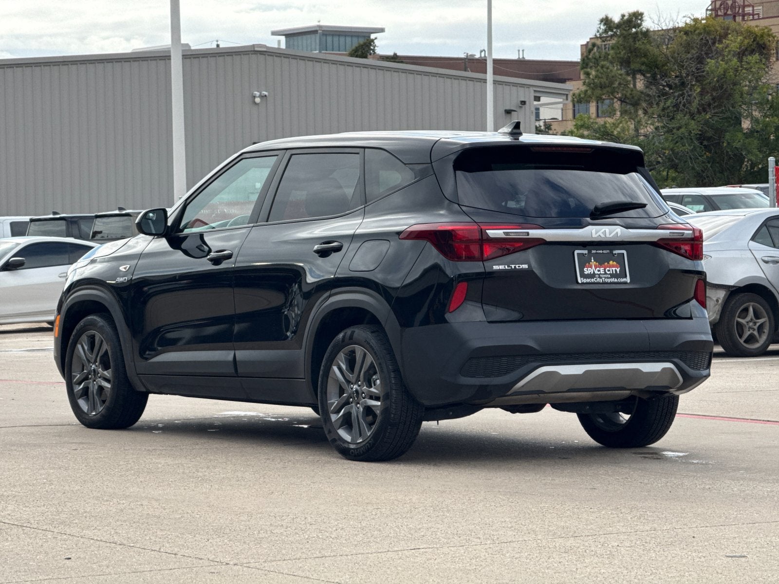 2023 Kia Seltos LX