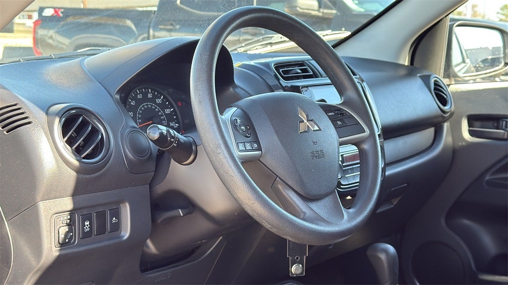 2022 Mitsubishi Mirage ES