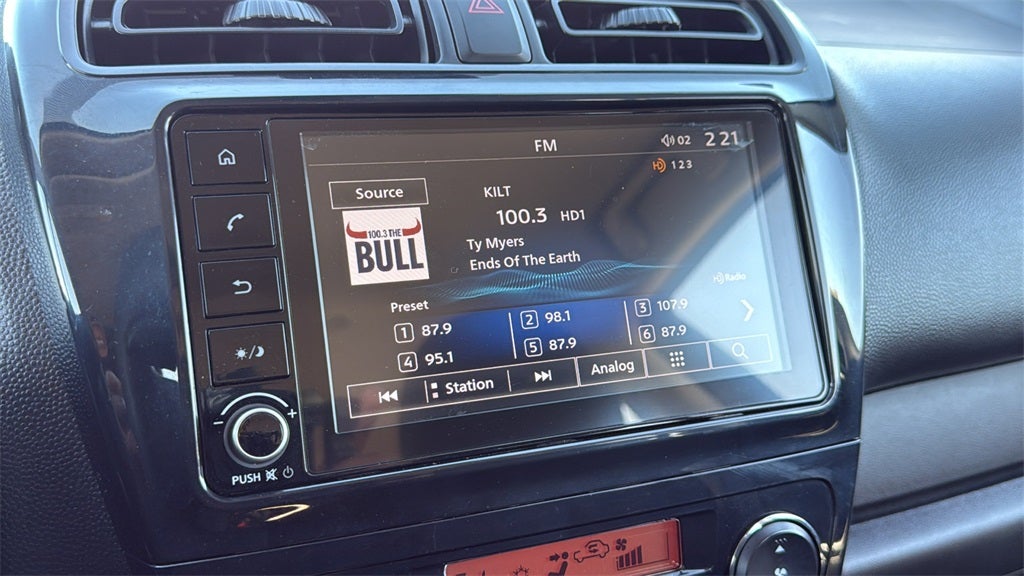 2022 Mitsubishi Mirage ES